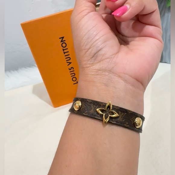 BUNDLE OF 2✨Louis Vuitton Minilin Wish Bracelet & Blooming Bracelet - Picture 5 of 16